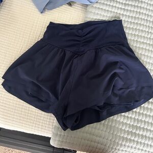 OFFLINE By Aerie Real Me Flirty Short - like new condition, navy color